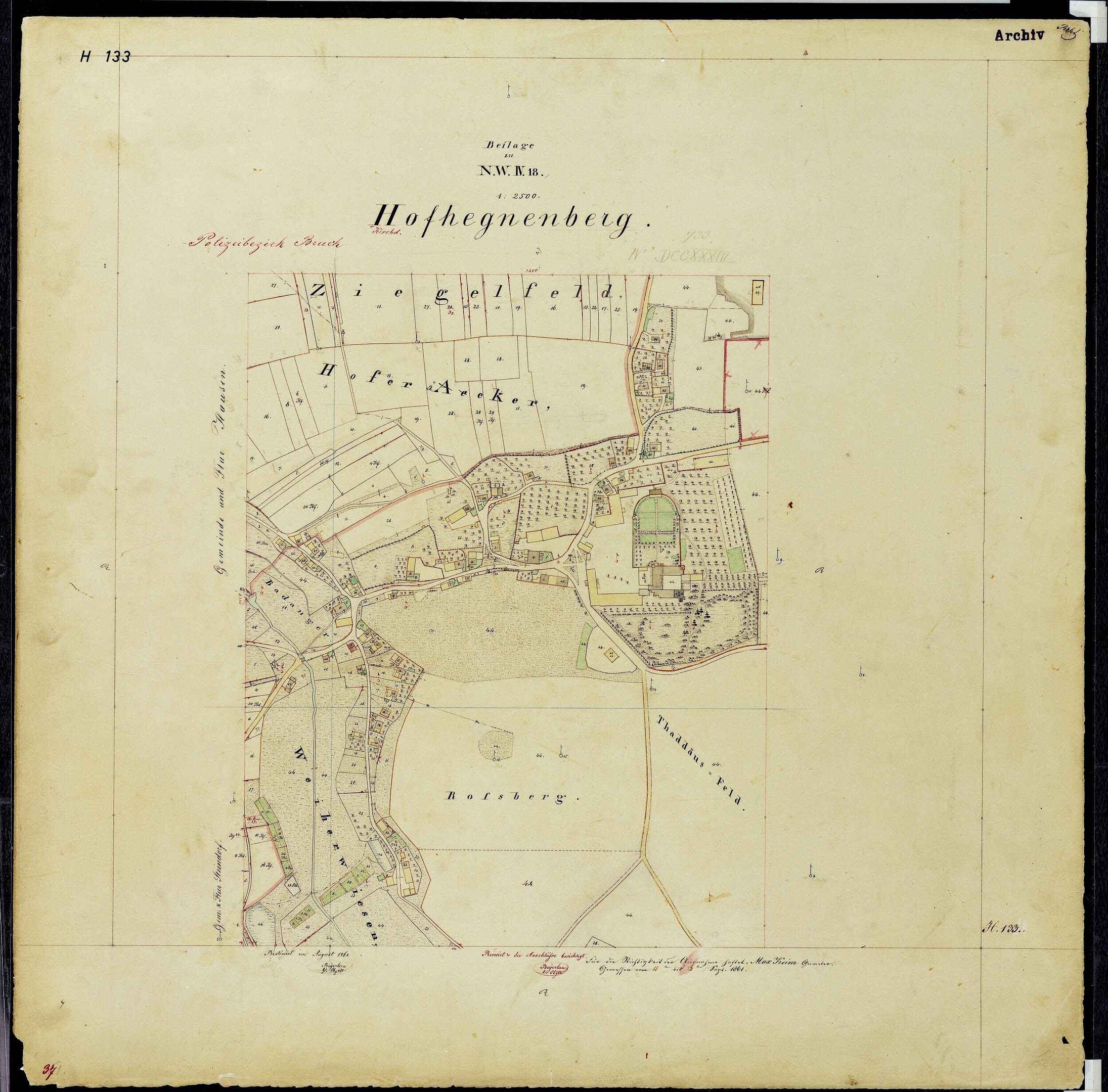 Schwarz-weiß-Karte von Hofhegenberg, Deutschland, mit schwarzem Rand, zeigt Straßen, Gebäude und Sehenswürdigkeiten.