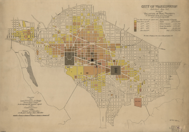 Ein detailliertes altes Stadtplan von Washington, D.C., das die Bewertung von Immobilien in fetter Schrift und mit detaillierten Markierungen für Straßen, Parks und Sehenswürdigkeiten hervorhebt.