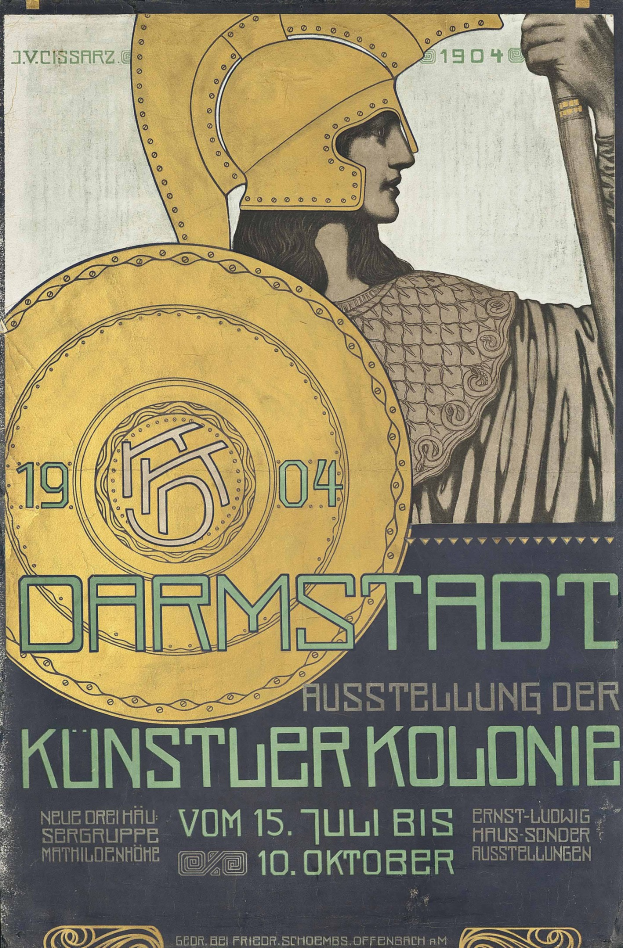 Plakat f├╝r ein 1904er Berlin-Konzert mit einem Helmtr├Ąger, der ein Schild mit «Darmstadt» und «K├╝nstler Kolonie» h├Ąlt.